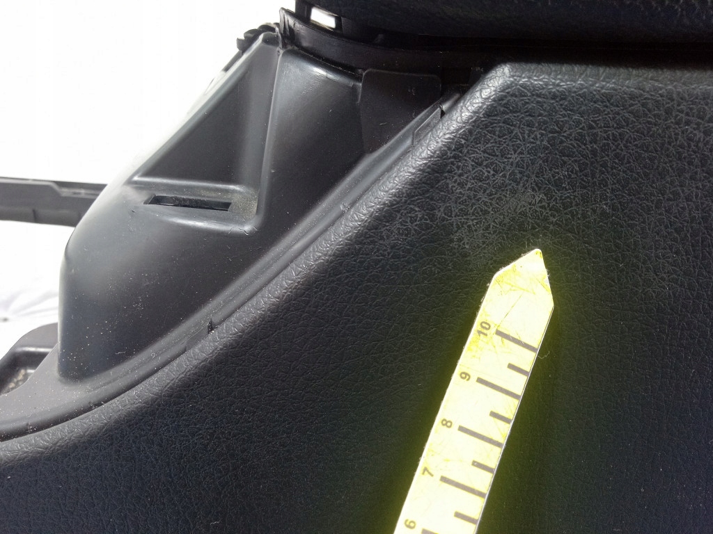 фото №12, Kia sorento ii туннель средний бардачок