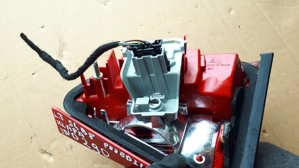 фото №7, S4 b8 a4 лампа led левая левый задняя w крышка kombi