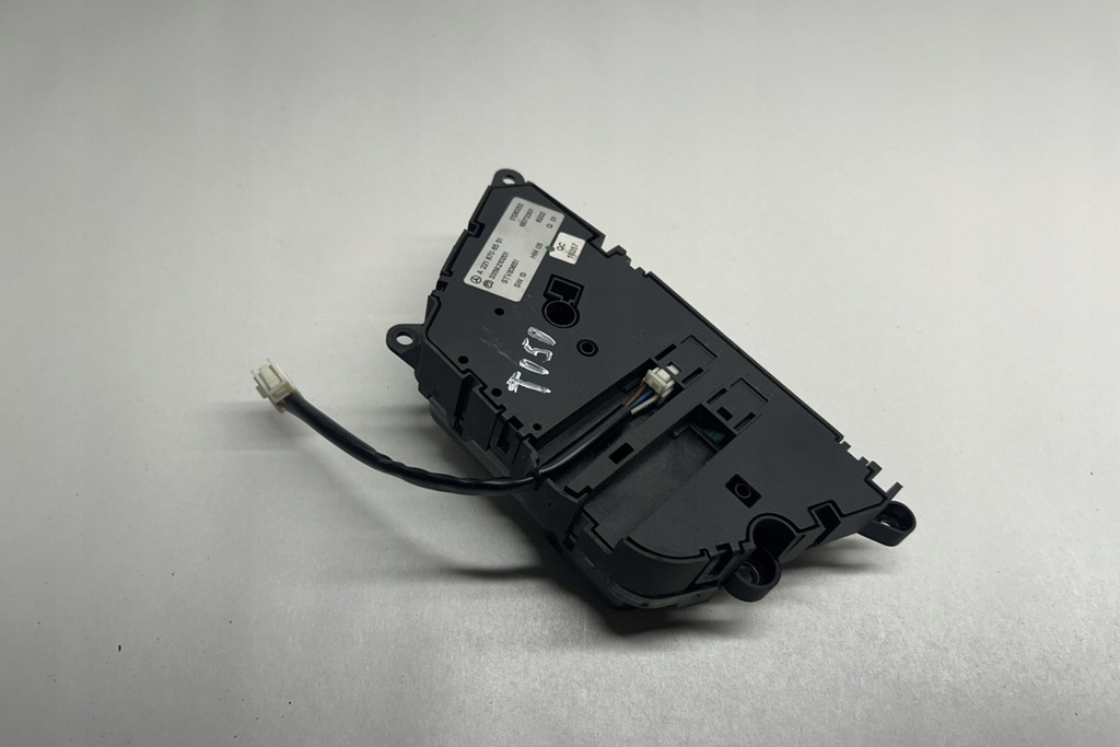 фото №8, Кнопки регулировки правого сиденье mercedes-benz s w221 a2218706551 3.0l