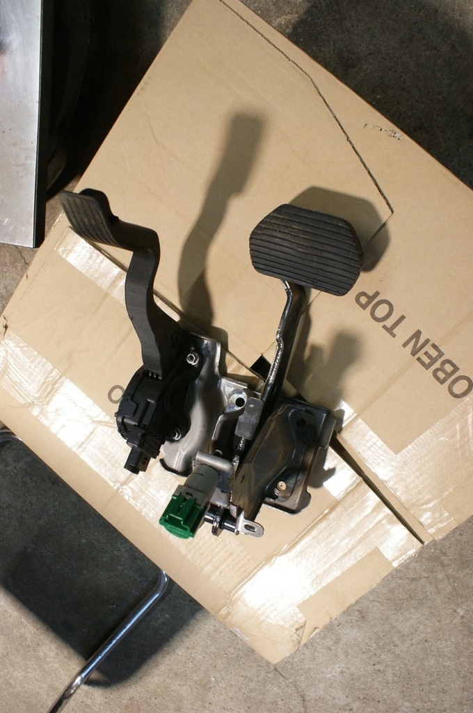 фото №1, Citroen c3 iii педаль гальма автоматична коробка передач