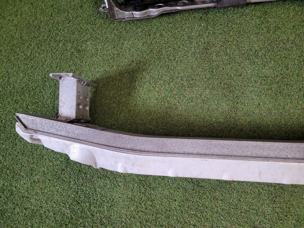 фото №6, Toyota prius plus балка pas передний усилитель