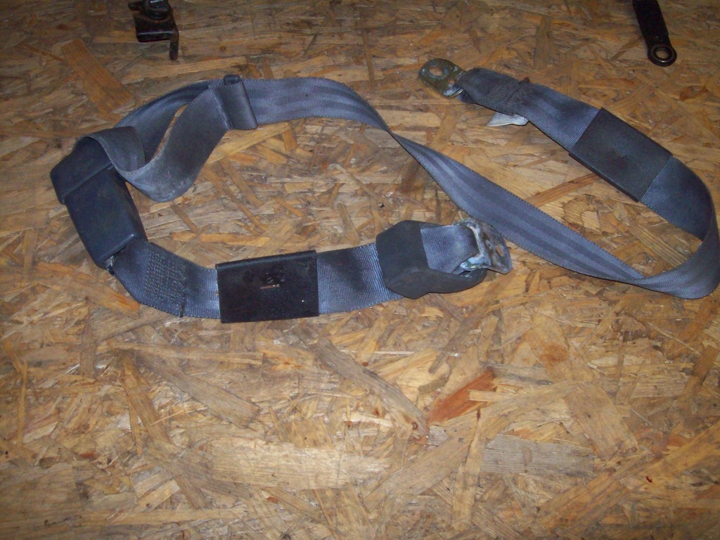 фото №1, Toyota previa 2,4 1997 r pas безопасности