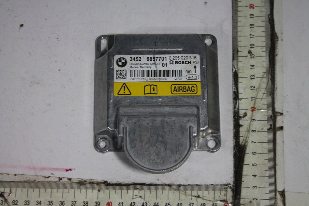 фото №1, Датчик подушка безпеки 6857701 bmw f30 f31 f34 11-