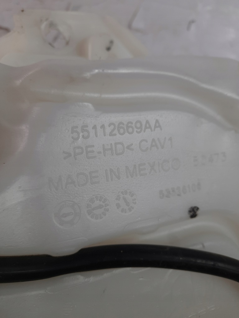 фото №9, Jeep compass 17- бак омивача 55112669aa usa