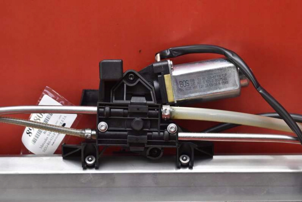 Шторка сітка задня a2216904149 mercedes s-klasa w221 05-09 Ціна