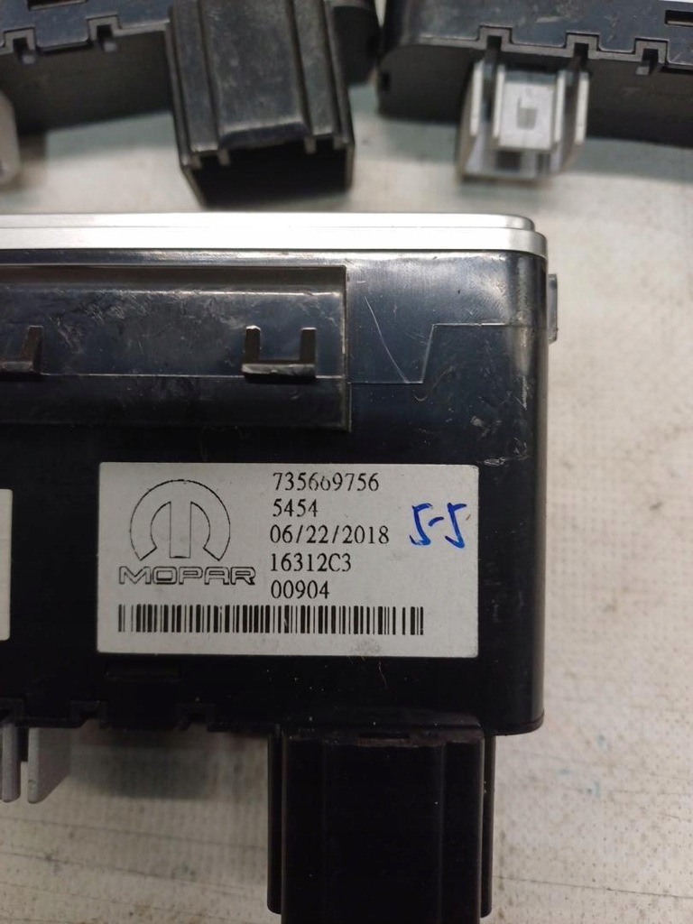 фото №4, Fiat 500 роз'єм usb aux 735669756