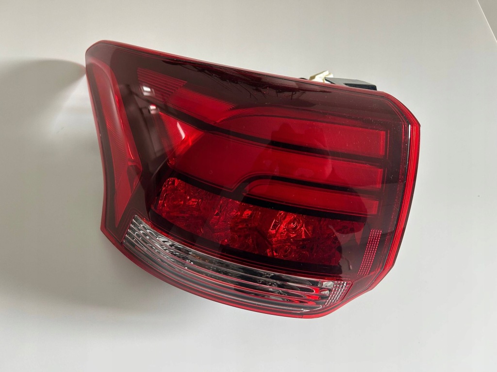 Купить Mitsubishi outlander 3 gg gf рестайлинг  2015-2022 фара левый задний  led stanley оригинальный номер