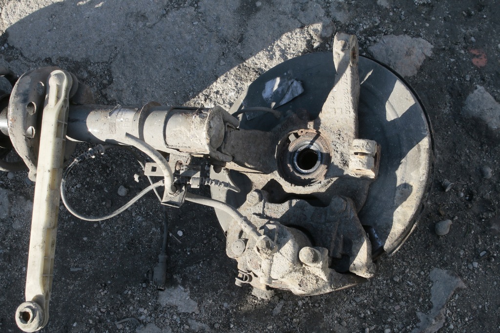 фото №5, Поворотный кулак mcperson правая opel meriva b 1.7