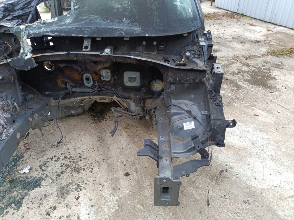 фото №1, Hyundai tucson iii чверть лонжерон ліва x5r