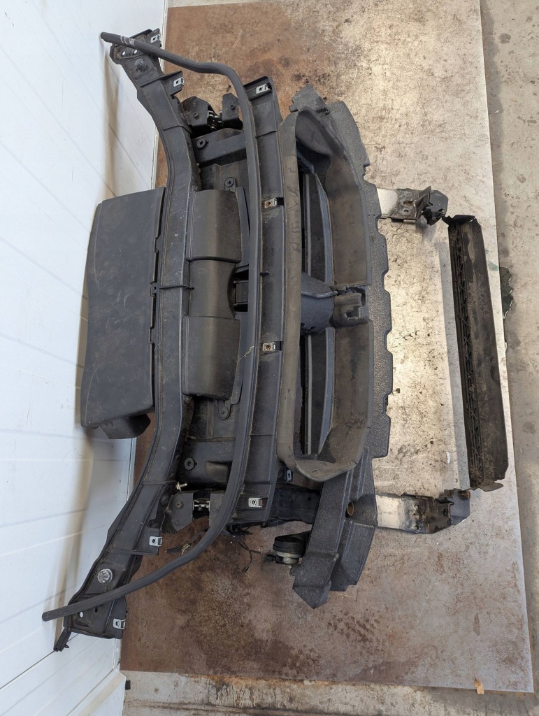 Bmw x1 e84 2009-2015 усилитель ремень перед балка радиатор 2.0d Киев