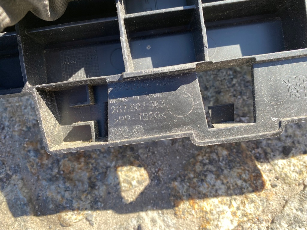 фото №10, Vw taigo 2g7 направляющая кронштейн бампера задняя 2g7807863 оригинал