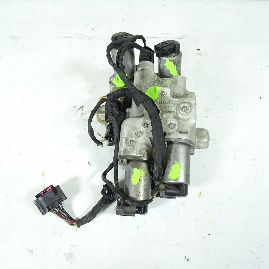 фото №1, Bmw 7 f01 f02 блок клапанный dynamic drive 6775258