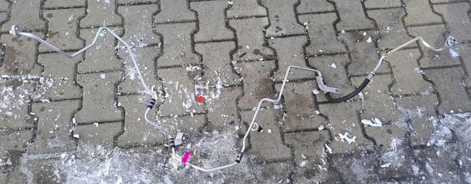 фото №1, Renault megane iv трубка шланг кондиционера 924403833r