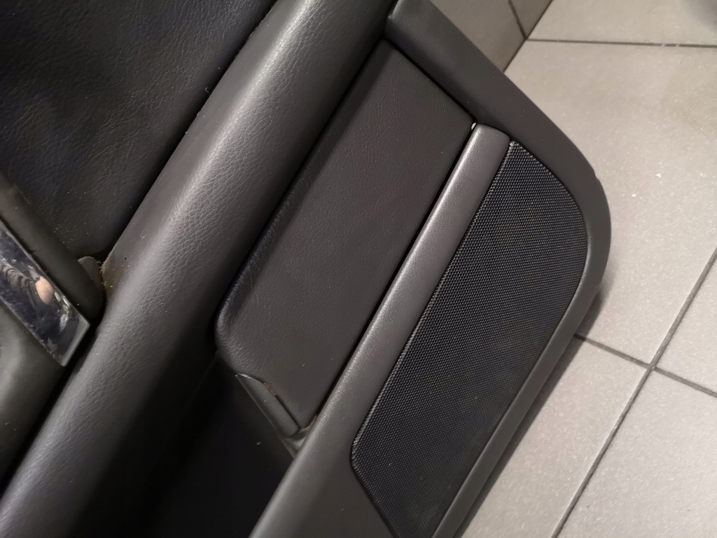 фото №8, Обшивка оббивка двері лівий задня vw phaeton