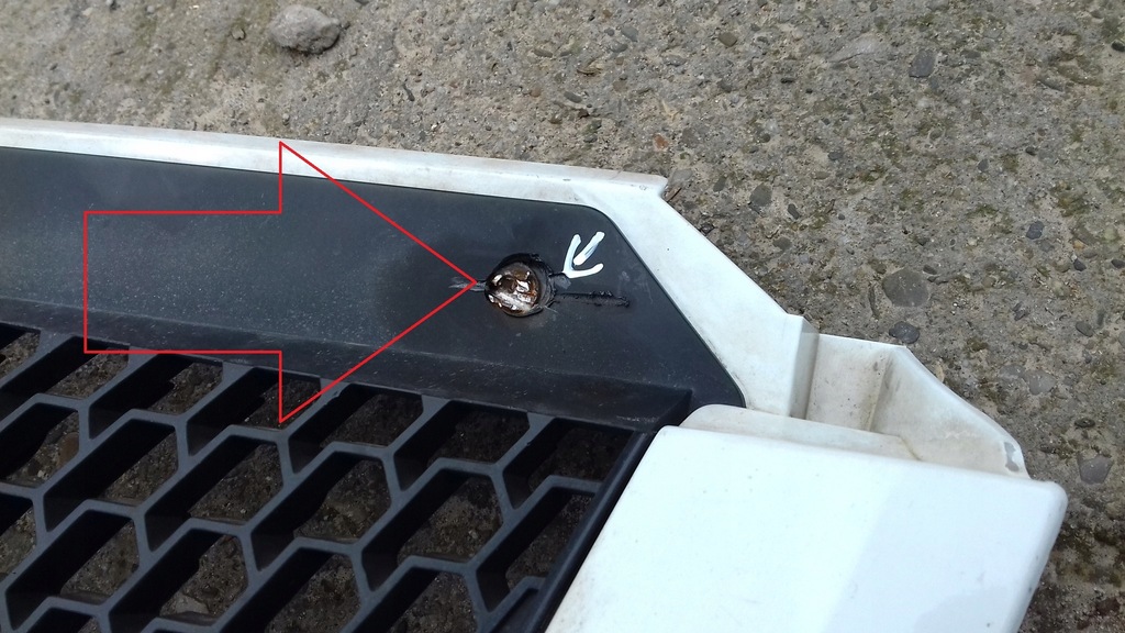 фото №5, Решётка радиатора решётка радиатора радиатора 8200233765 renault master ii lift 03-10