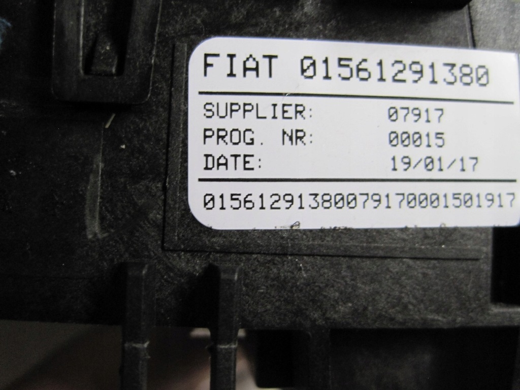 фото №4, Перемикачі pod кермо alfa romeo stelvio 01561291380