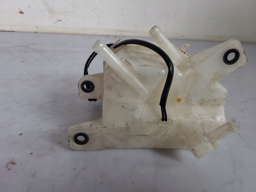 фото №6, Rav4 v бачок расширительный