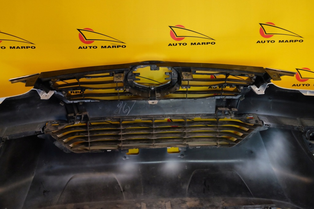 фото №12, Toyota fortuner 2015- бампер перед решётка радиатора противотуманная фара