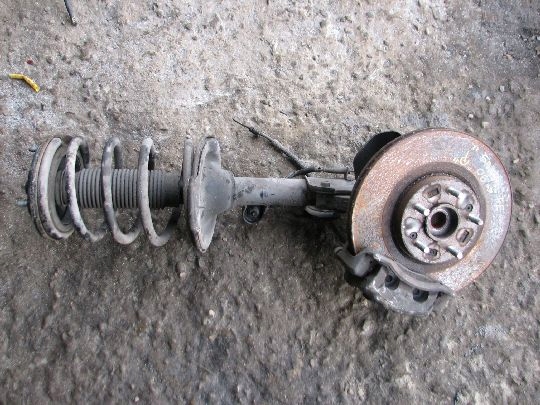 фото №1, Поворотний кулак права hyundai santa fe ii 2.2 crdi 08r.