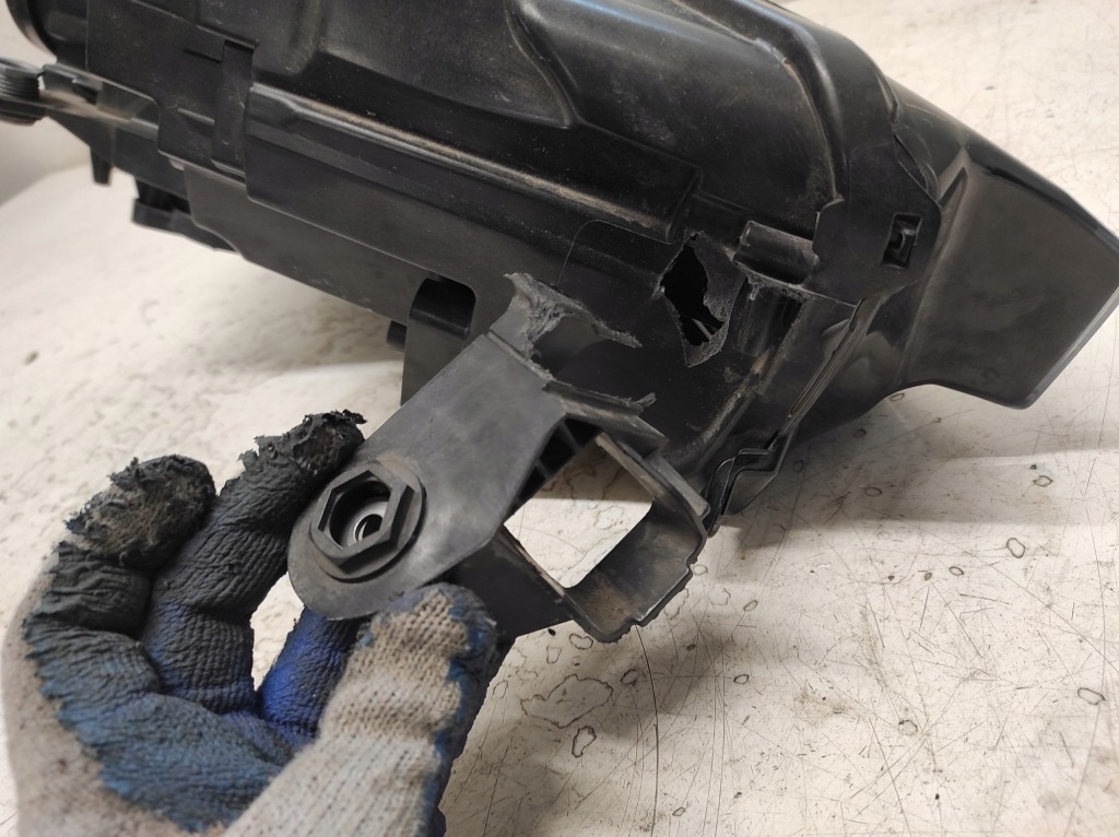 фото №6, Skoda scala 19- лампа левая перед 657941015