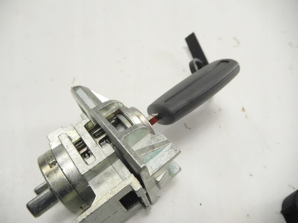 фото №5, Набор замки замок зажигания ford kuga mk1 09-11 5127032