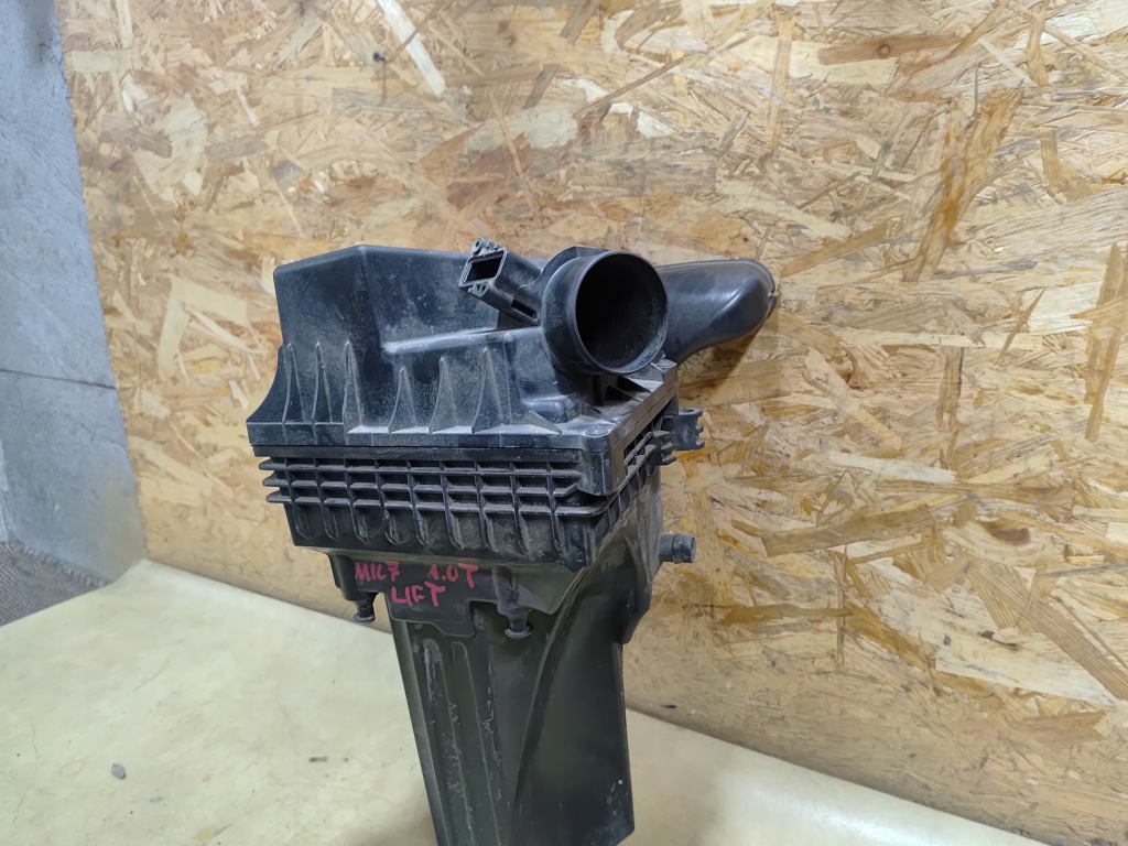 Fiesta mk7 рестайлинг  1.0 ecoboost корпус фильтра воздуха в Украине