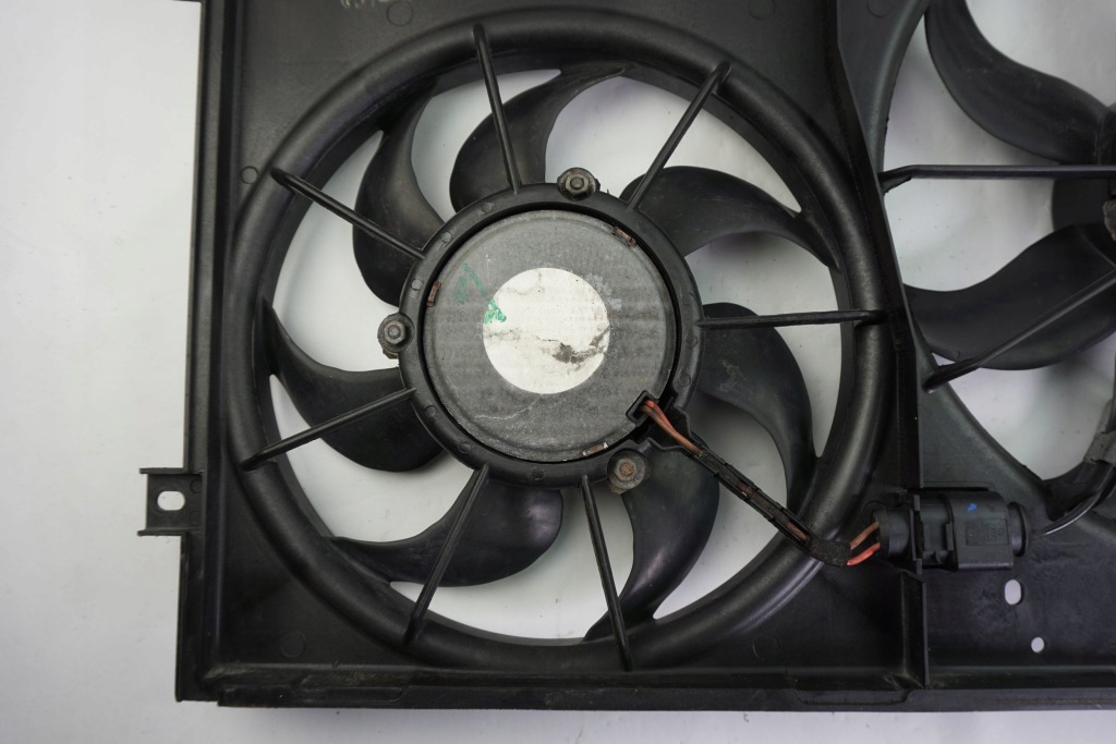 Вентилятор радіатора vw skoda audi 1k0121207bb Київ