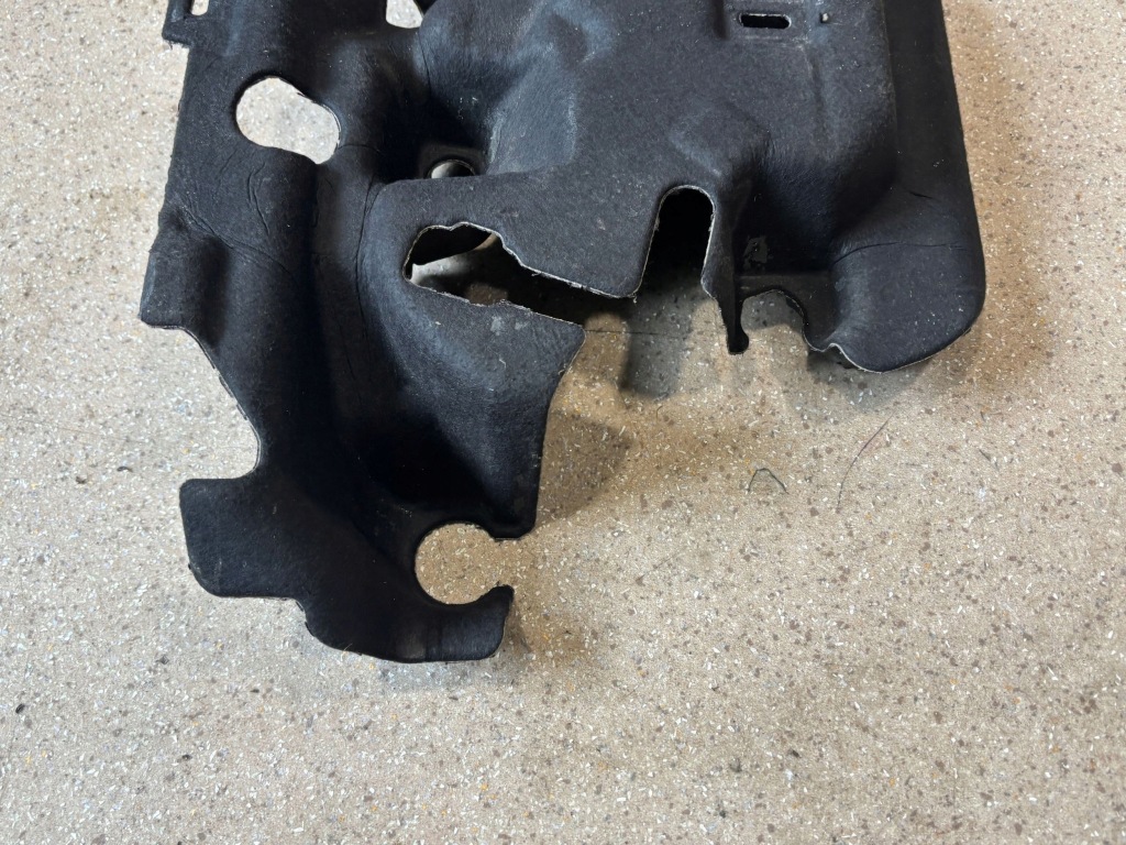 Другая часть отсек двигателя перед bmw x1 u11 8477543 Недорого