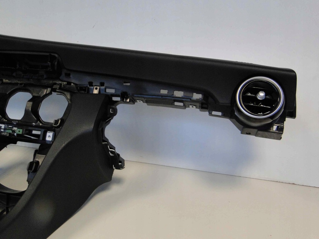 фото №8, Mercedes c klasa w205 205 консоль панель приладів панель приладів