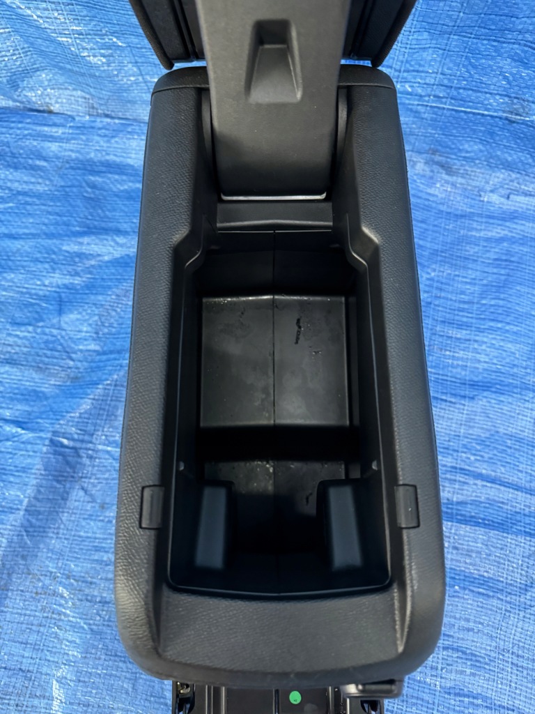 фото №4, Подлокотник ds3 crossback