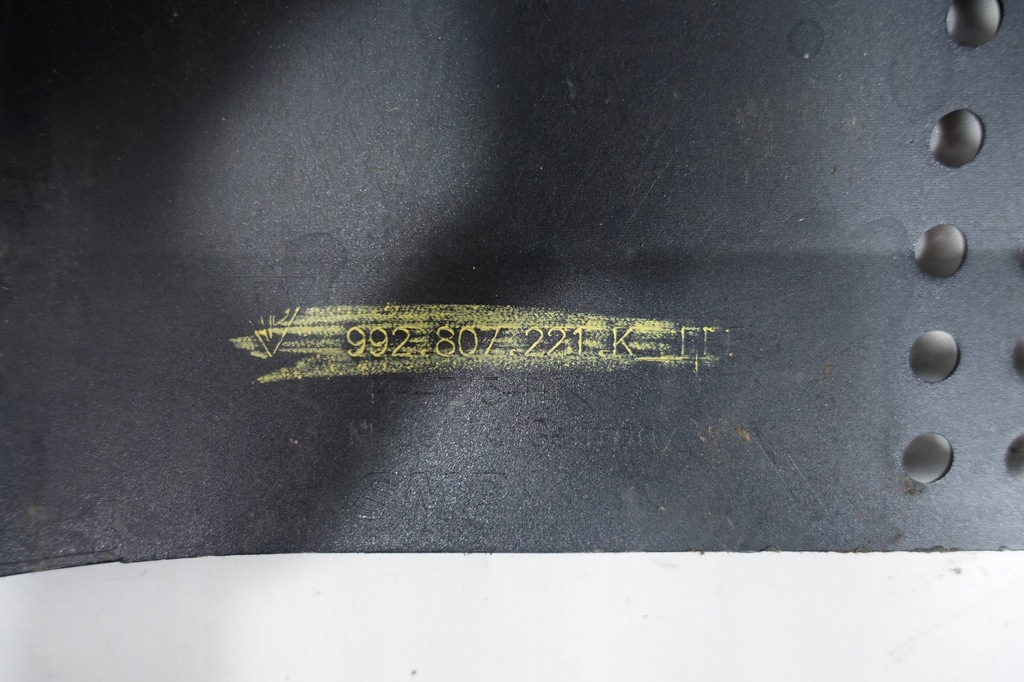 фото №13, Бампер перед передній porsche 911 992 gts