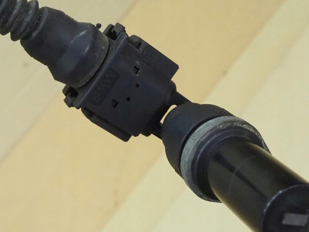 фото №13, Датчик положення вала колінчастого bmw e38 e39 e46 e53 2247926 m57