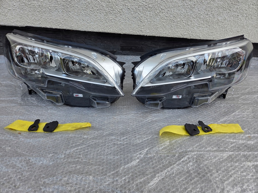 фото №1, Peugeot expert 17- лампа перед права lub ліва