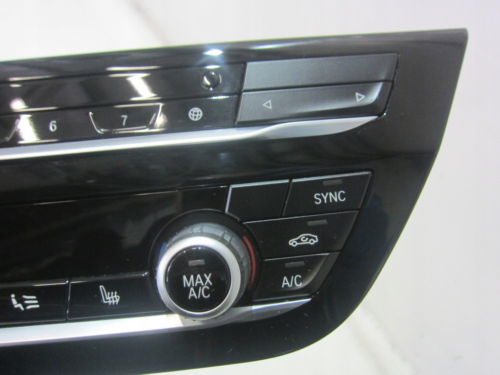 фото №11, Bmw x3 g01 g02 панель перемикач радіо кондиціонера радіо 7947699 7951987