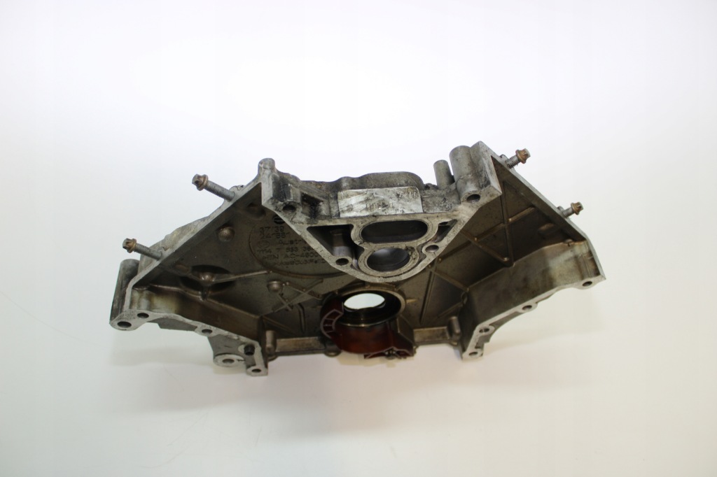 фото №4, Bmw 5 f01 750i f07 двигатель n63 550i 4.4i корпус распределительного вала 7553364 двигателя