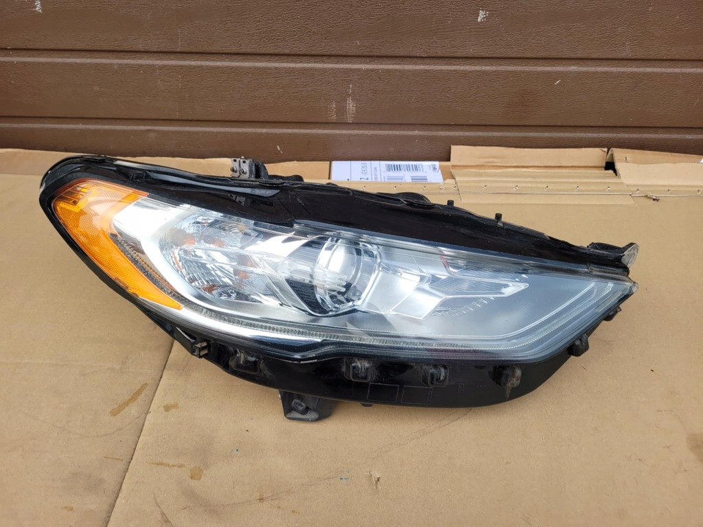 фото №1, Лампа перед права ford fusion usa lift 2017