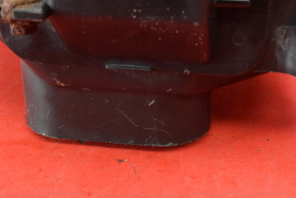 Корпус фильтра воздуха mn115515 mitsubishi eclipse 4 iv 4g 3.8 v6 265 km Киев