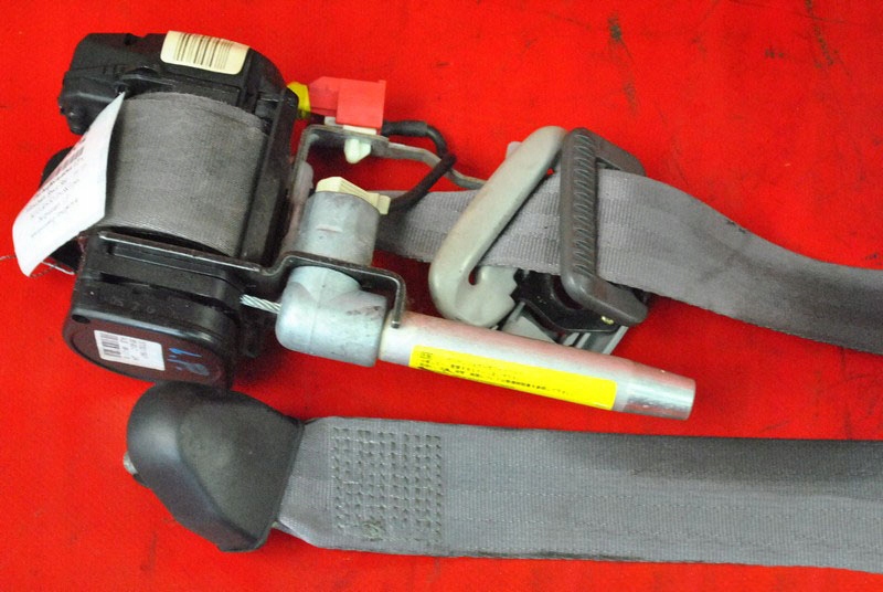 фото №6, Pas безопасности левый перед mitsubishi space star 98-05