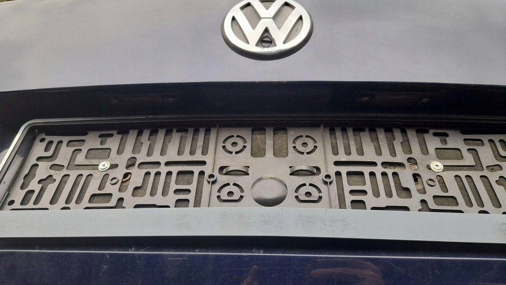 фото №9, Задня klapa^^ vw bora 1999 lb5n sedan