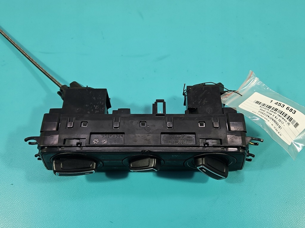 фото №9, Консоль панель обдув seat ibiza v kj 6f 6f1820045k