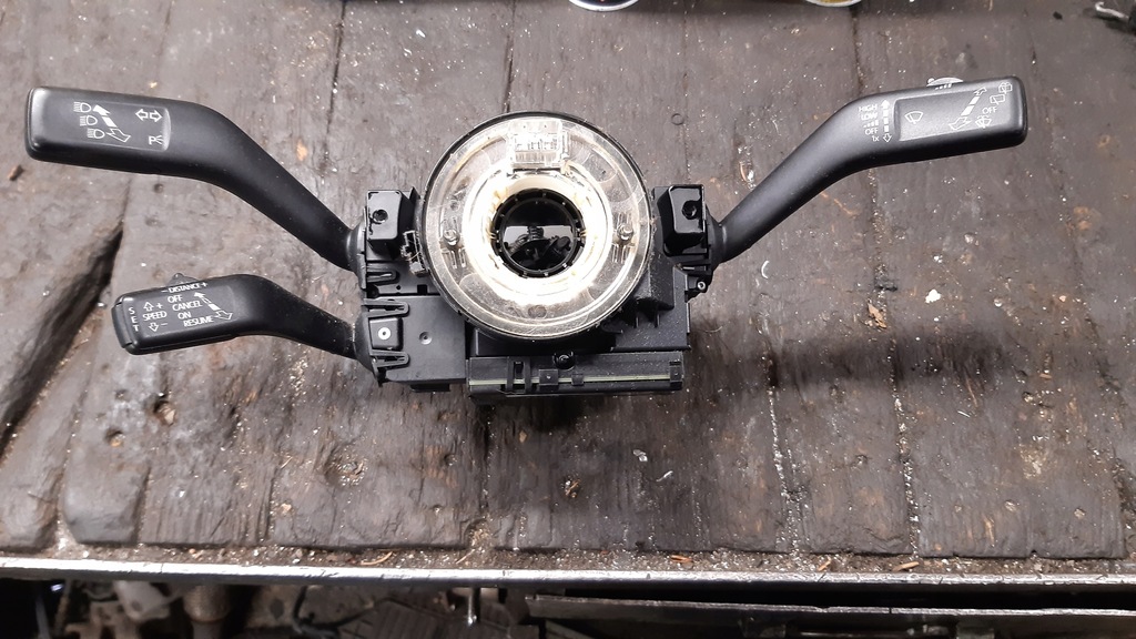 фото №1, Vw passat b6.przełoncznik комбінований комплект. 3c0953549k