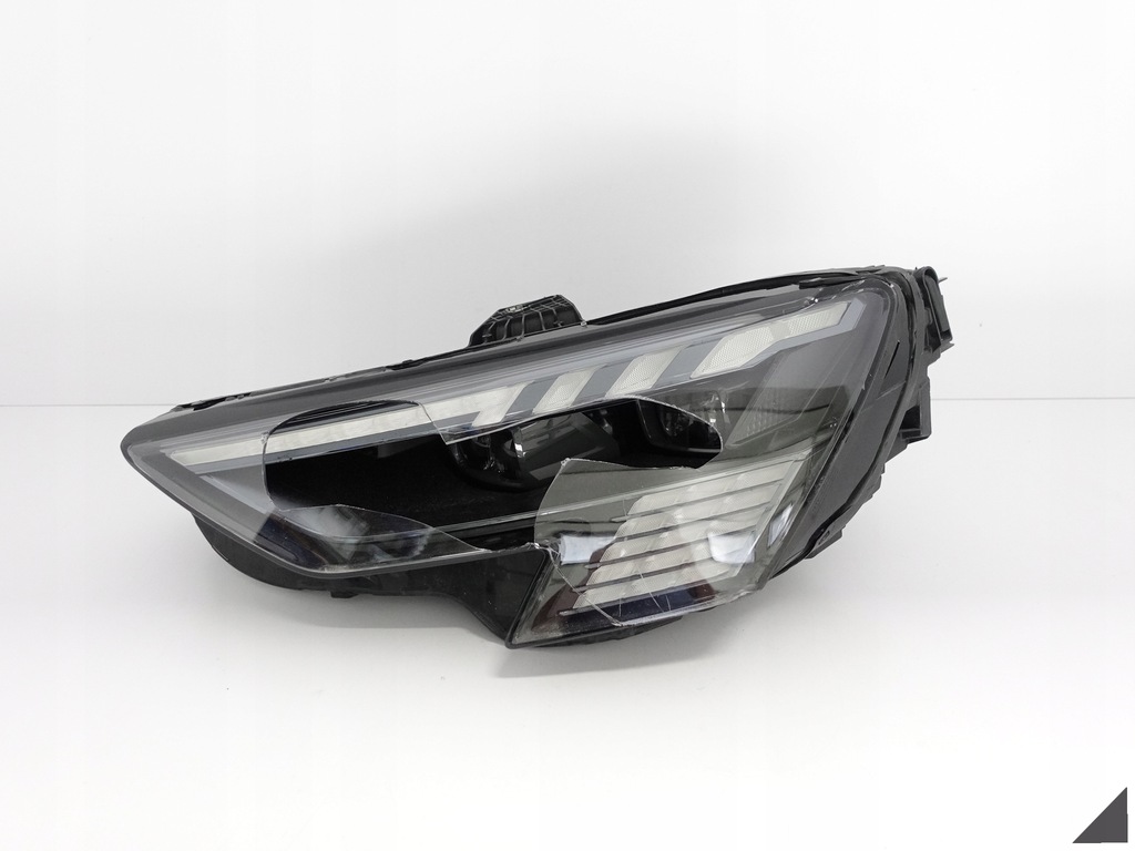 фото №1, Audi rs3 a3 s3 8y0 20- full led matrix лампа левая