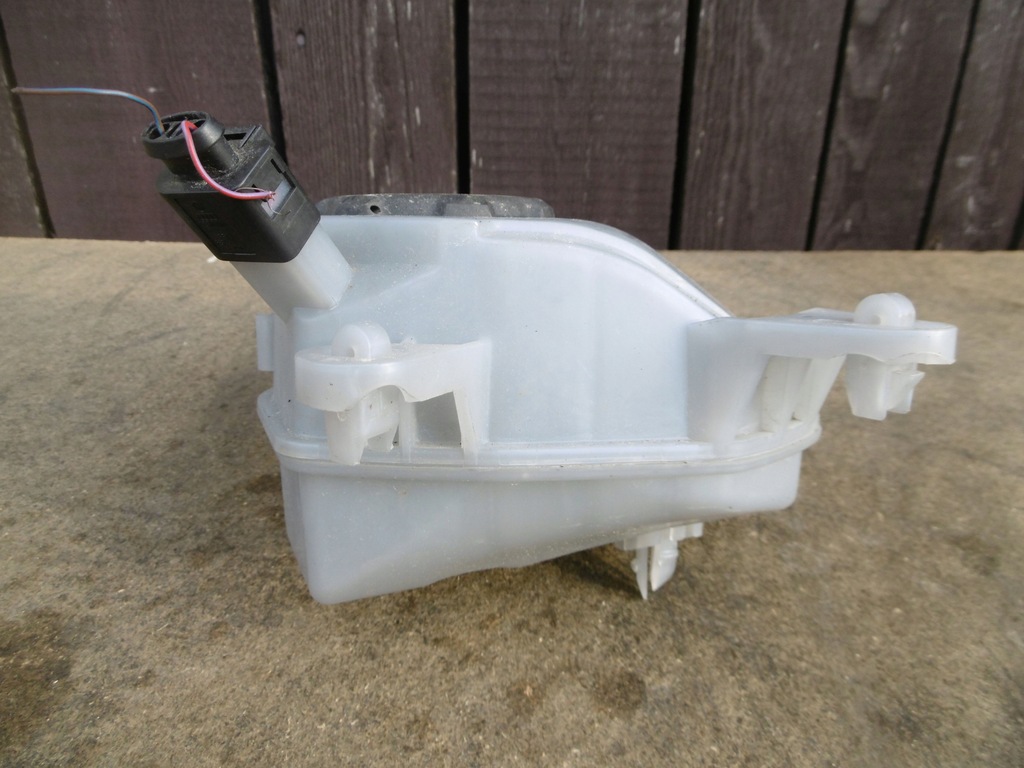 фото №5, Бачок расширительный 2q0121407b vw t-cross