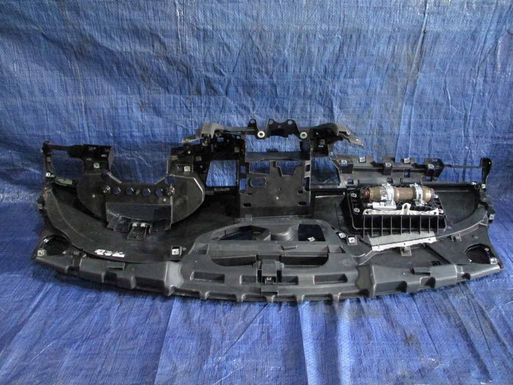 фото №7, Панель приладів приладова консоль панель приладів audi a8 d4