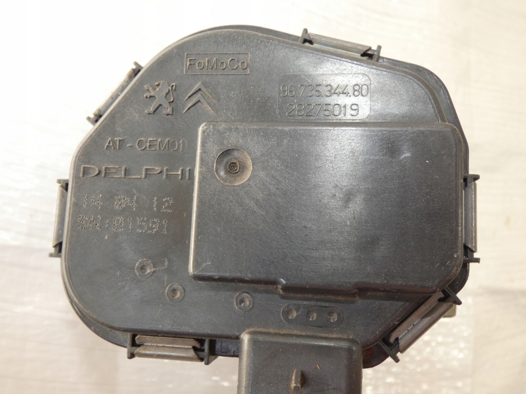 фото №8, Peugeot 208 1.4 hdi дроссельная заслонка dozowni воздуха