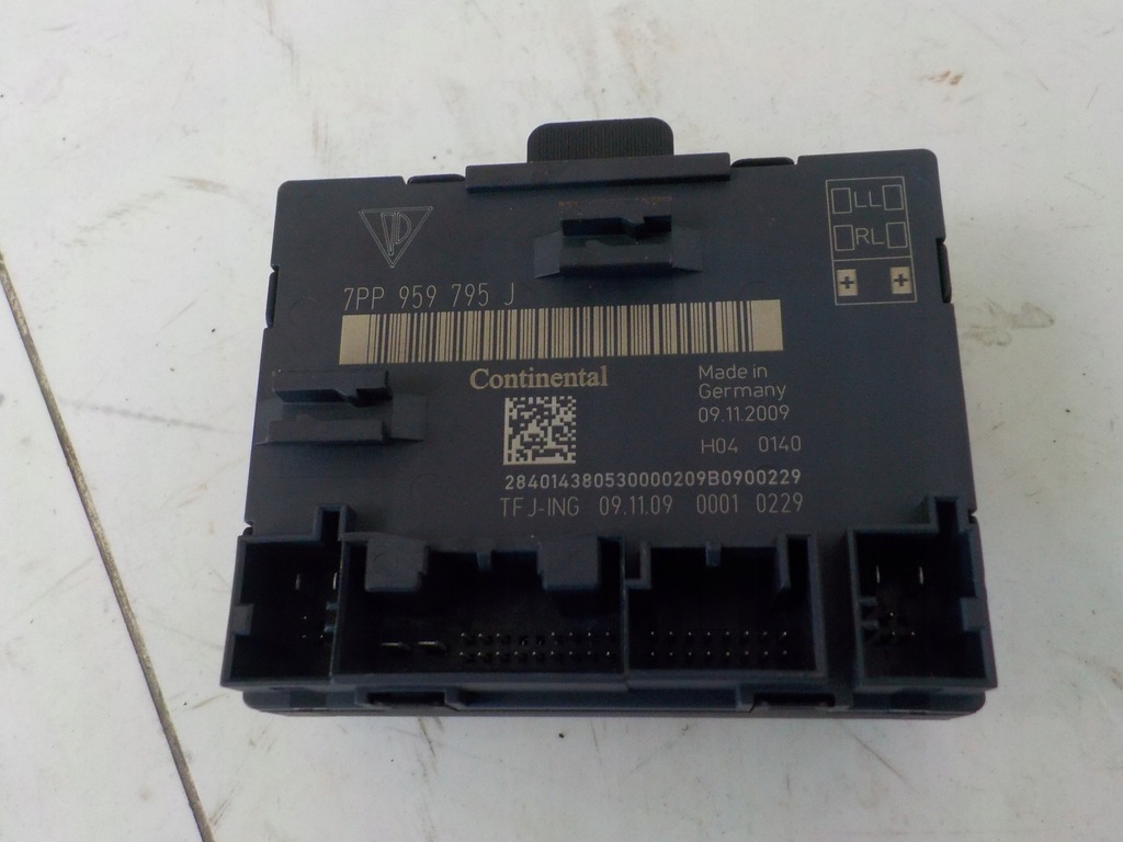 фото №1, Panamera 970 модуль двері правий задня 7pp959795j