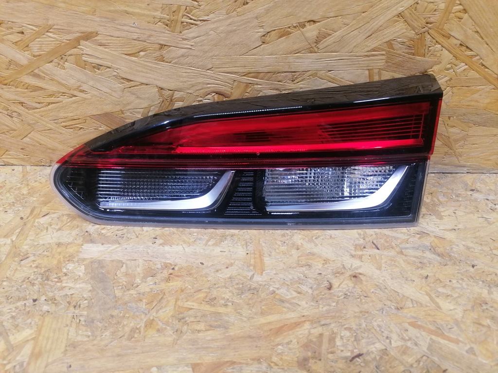 фото №1, Лампа правая задняя правый задняя toyota corolla cross led 2022-