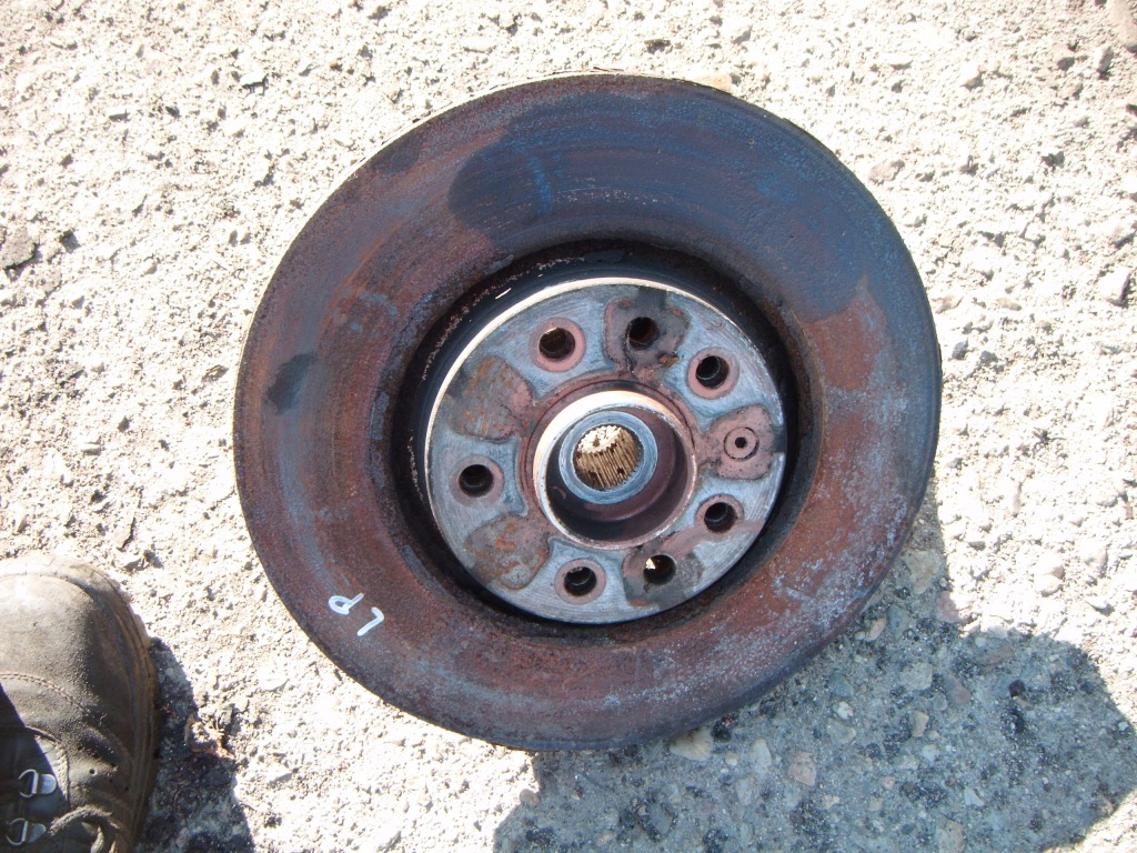 фото №1, Opel zafira b 1.9 cdti поворотный кулак ступица левый перед