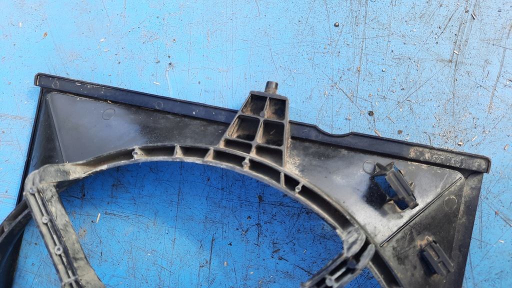 фото №4, Корпус вентилятора радиатора wody volvo v40 1.8