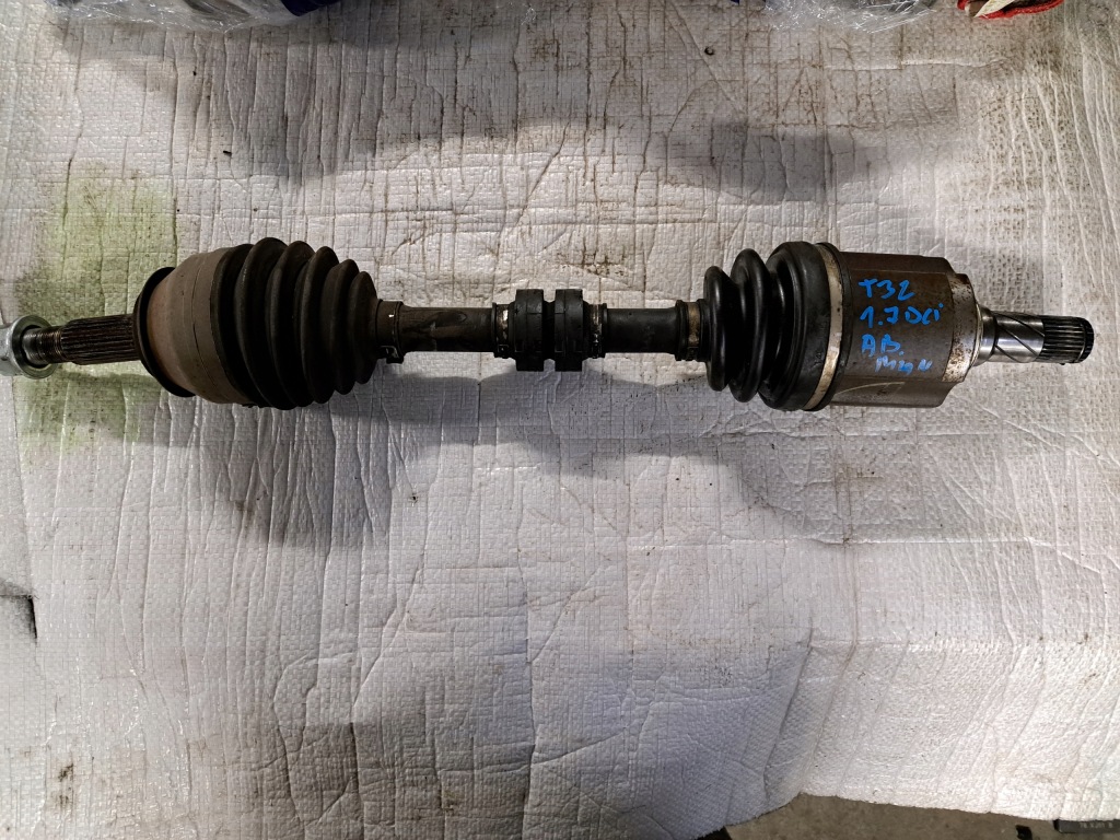 фото №1, X-trail t32 19- 1.7 dci приводной вал левая механическая коробка передач